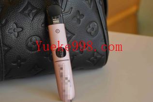 红灯亮起是怎么回事?怎么解决悦刻五代幻影抽的时候亮红灯
