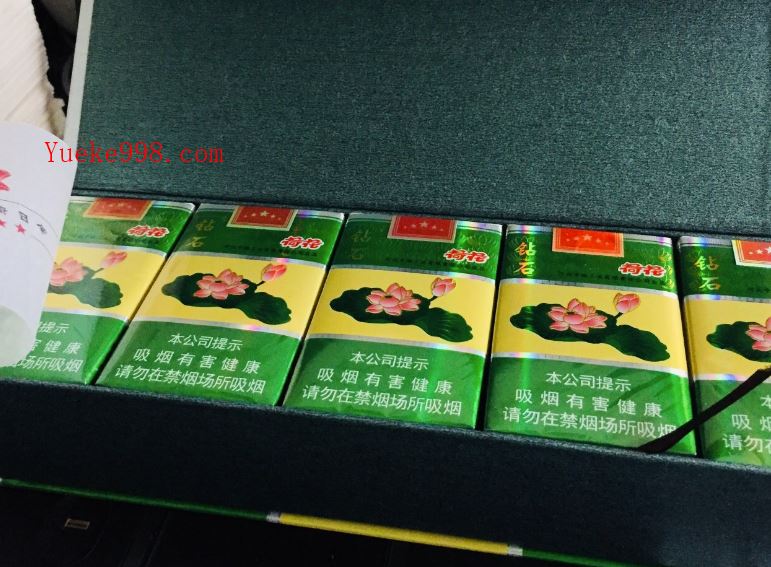 一手国烟货源供应:微商直销,一件代发全国包邮:便捷快速的配送服务