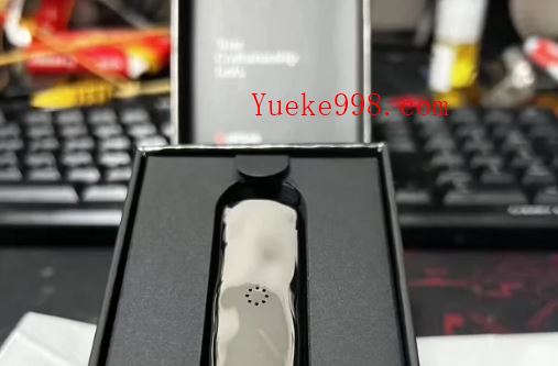 悦刻宙斯转接头有没有卖的?